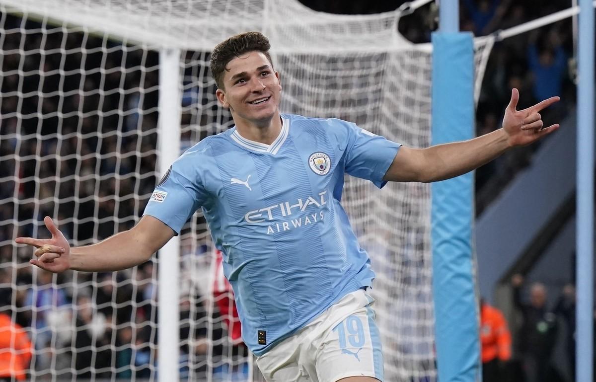 曼城宣布签下西甲猛将,强化阵容备战下赛季的简单介绍 曼城宣布签下西甲猛将,强化阵容备战下赛季的简单介绍