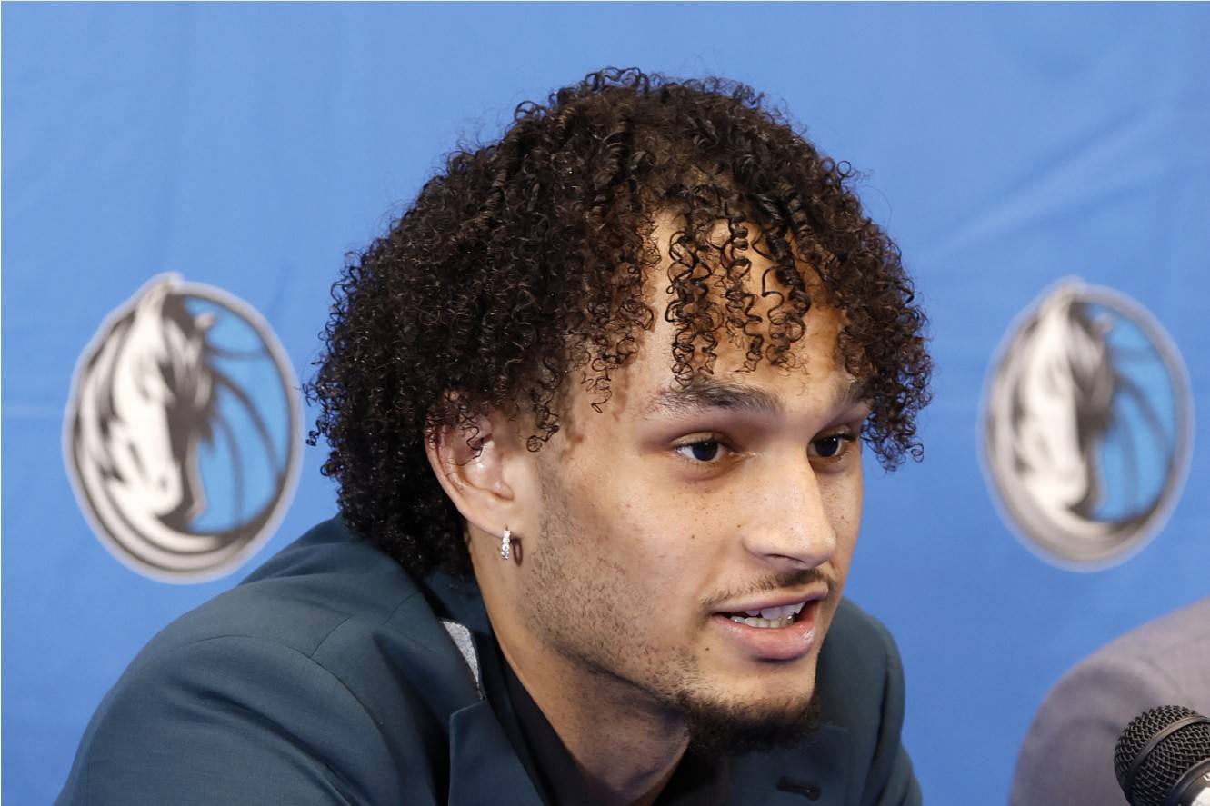 独行侠年轻球员崭露头角,展现出巨大潜力的简单介绍 独行侠年轻球员崭露头角,展现出巨大潜力的简单介绍