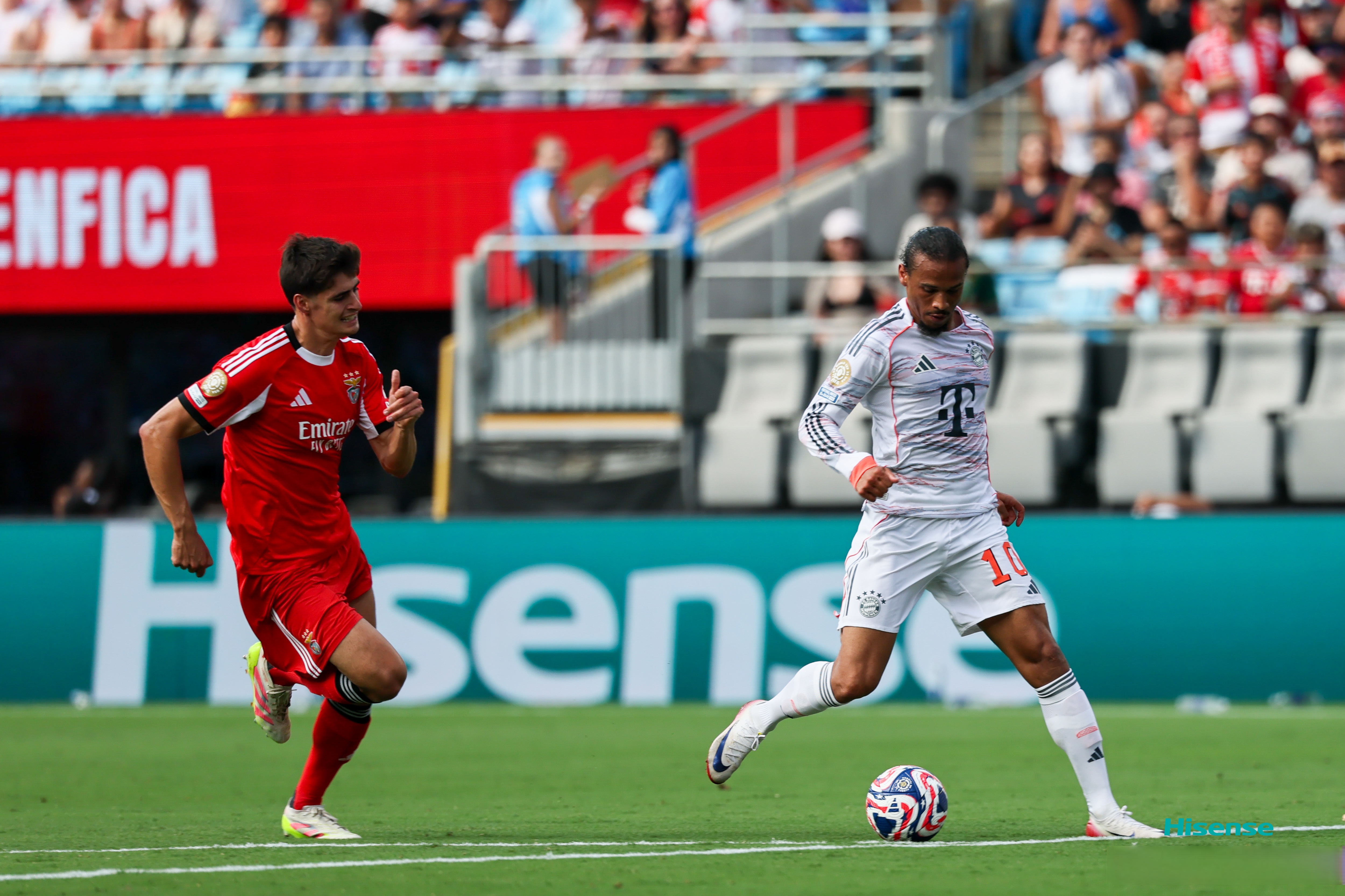 开云体育网站入口-包含帕尔马客场击败克罗托内,脱离降级圈的词条