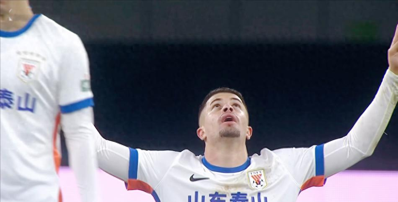 探讨国内联赛风云变幻,看球队如何应对挑战的简单介绍 探讨国内联赛风云变幻,看球队如何应对挑战的简单介绍