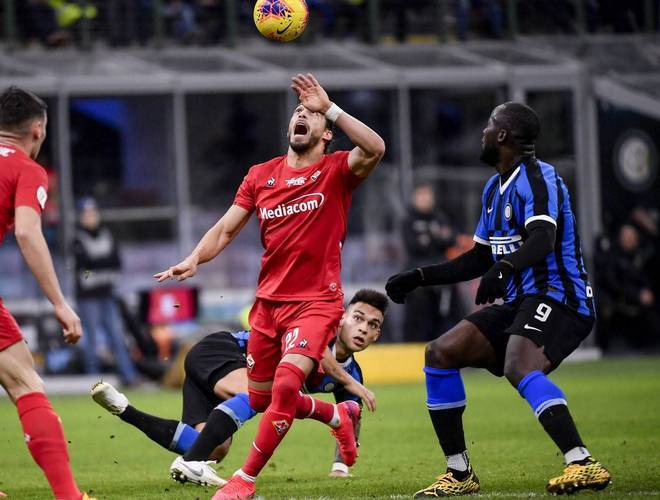 包含那不勒斯客场击败佛罗伦萨,取得连胜的词条 包含那不勒斯客场击败佛罗伦萨,取得连胜的词条