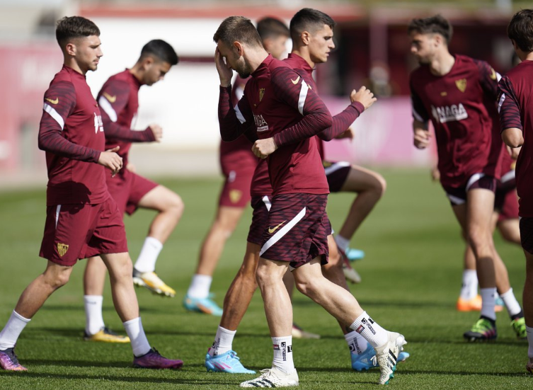 关于塞维利亚欲在主场卫冕荣耀精彩献技的信息 关于塞维利亚欲在主场卫冕荣耀精彩献技的信息