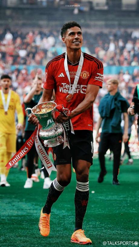 包含瓦拉内强势表现,助皇马逆转对手的词条 包含瓦拉内强势表现,助皇马逆转对手的词条