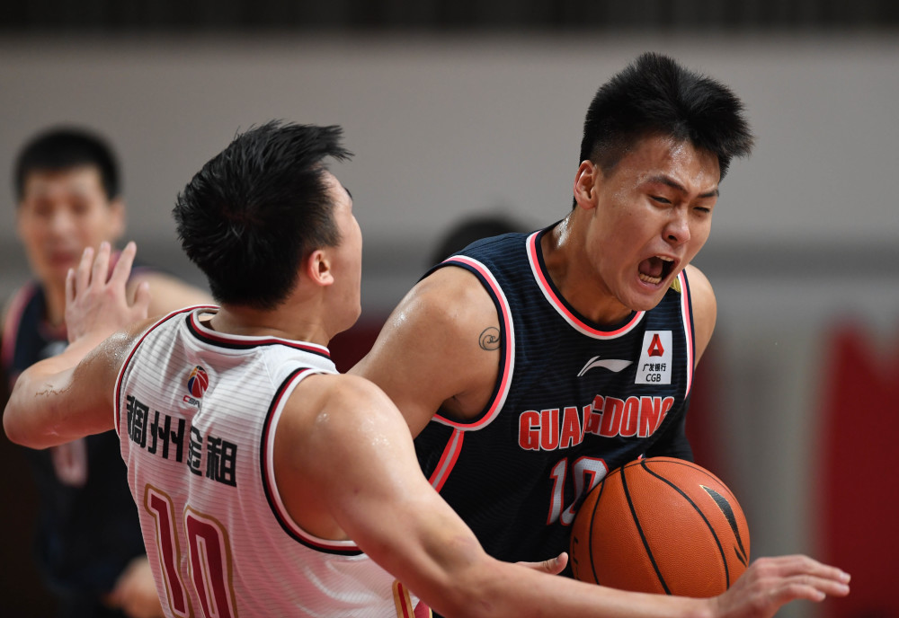 开云体育投注-青海队拥有出色外援，斩获连胜