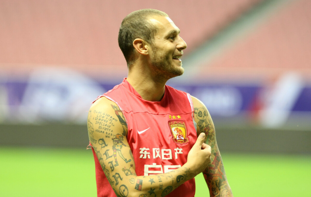 青海队拥有出色外援,斩获连胜 青海队拥有出色外援,斩获连胜