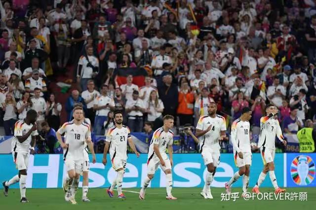 开云体育网站-关于欧洲杯预选赛赛程紧凑，球迷热情高涨的信息